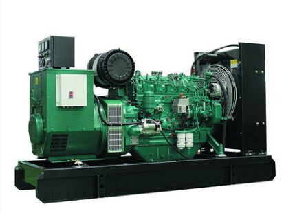 天台上柴200kw大型柴油二手发电机组