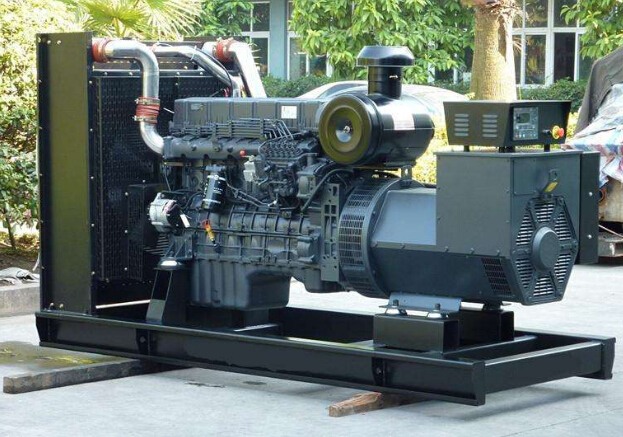 天台全新本田150kw大型柴油发电机组